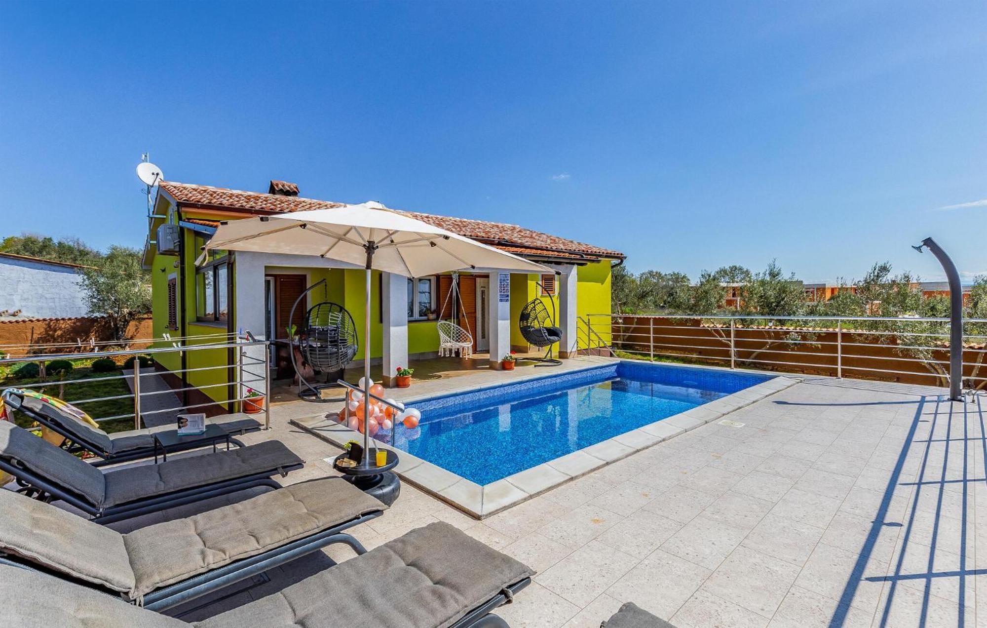 Beautiful In With Wifi Holiday home